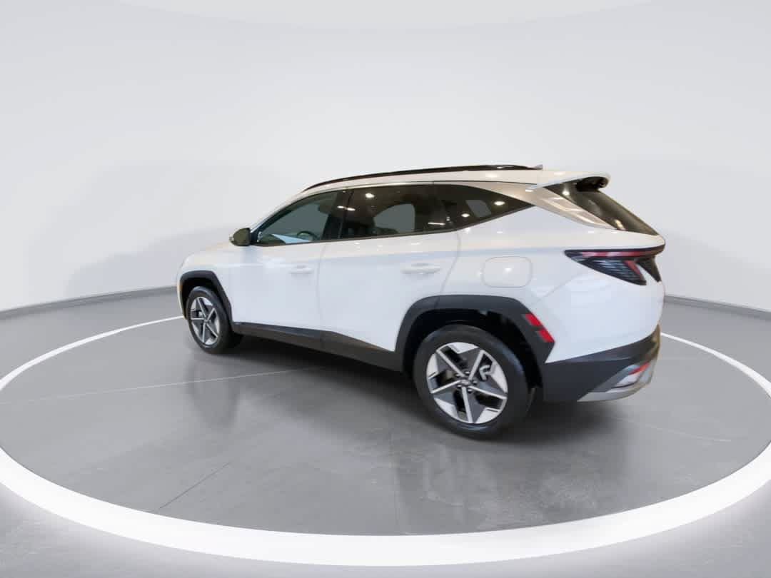Used 2025 Hyundai Tucson SEL AWD/4WD image 6