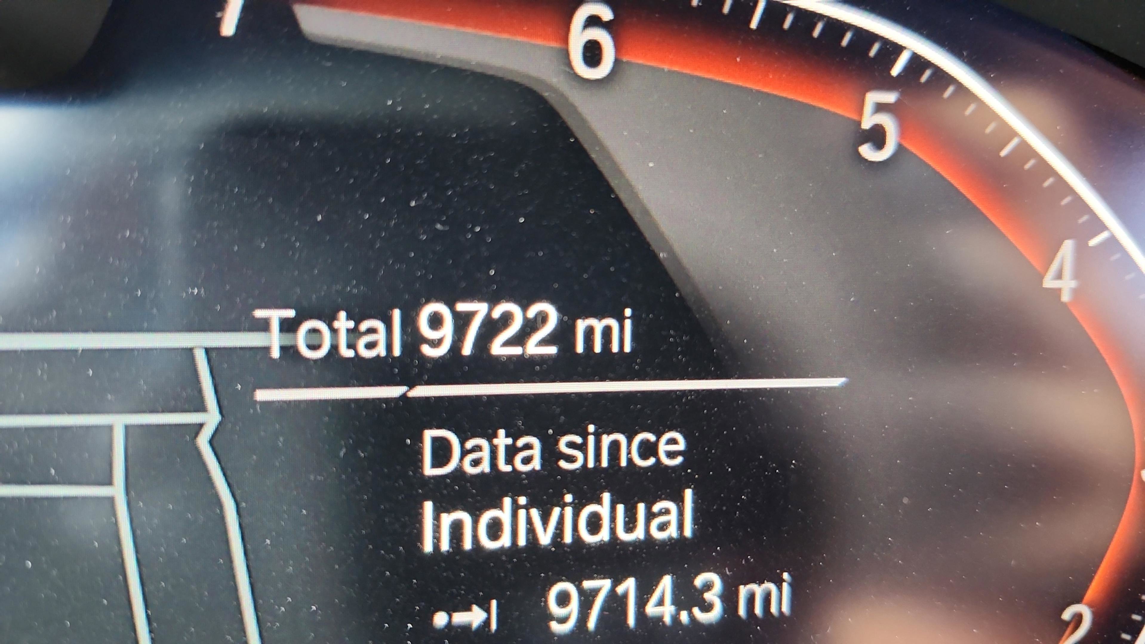 Certified 2025 BMW X4 xDrive30i w/ Premium Package image 39