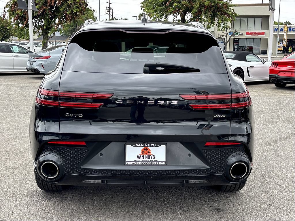Used 2023 Genesis GV70 2.5T w/ Sport Prestige Package AWD/4WD image 5