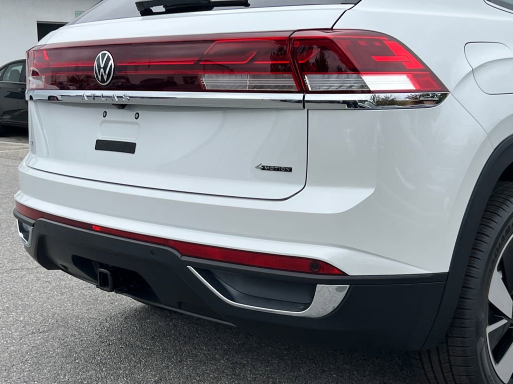 New 2026 Volkswagen Atlas Cross Sport SE image 5