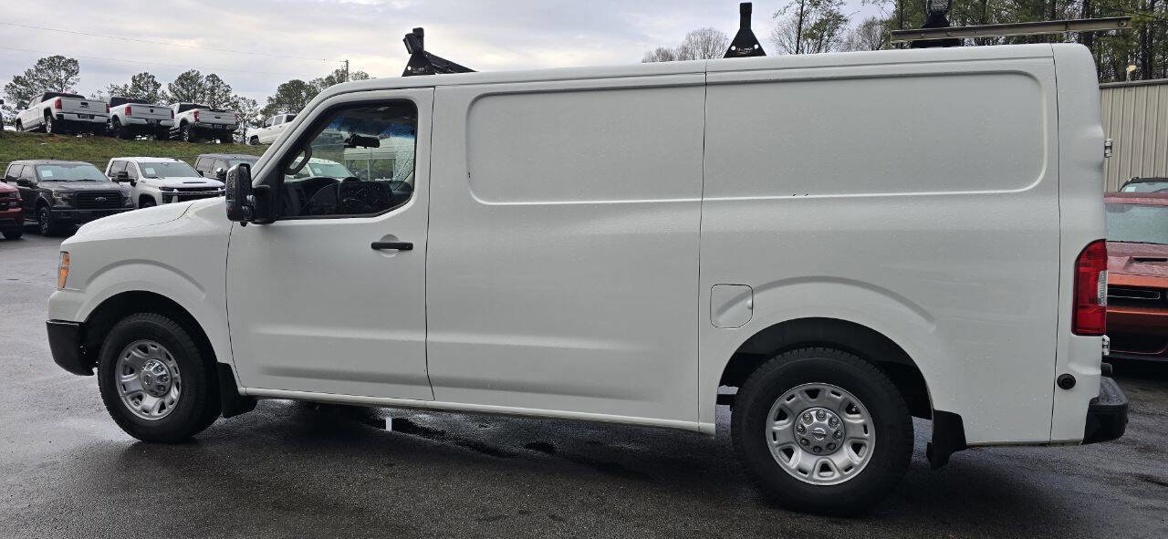 Used 2015 Nissan NV 2500 SV w/ Side & Curtain Airbag Package image 9