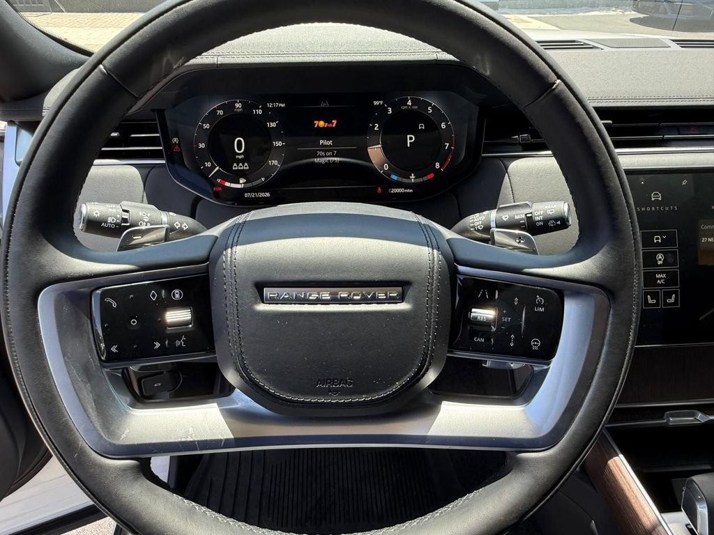 Used 2024 Land Rover Range Rover SE AWD/4WD image 24