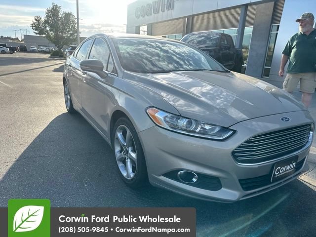 Used 2016 Ford Fusion SE w/ Equipment Group 201A FWD image 1