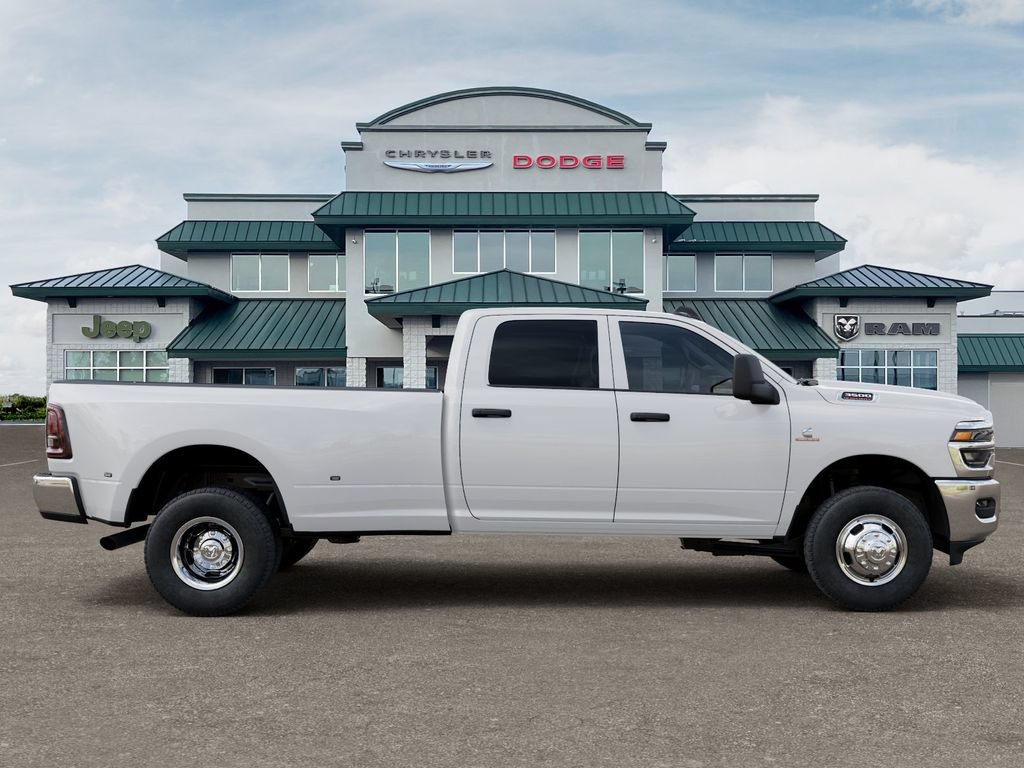 New 2026 RAM 3500 Tradesman AWD/4WD image 21