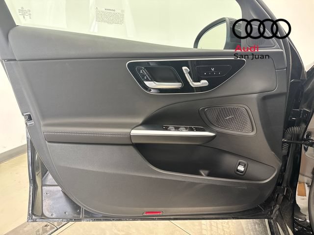 Used 2024 Mercedes-Benz C 300 Sedan image 24