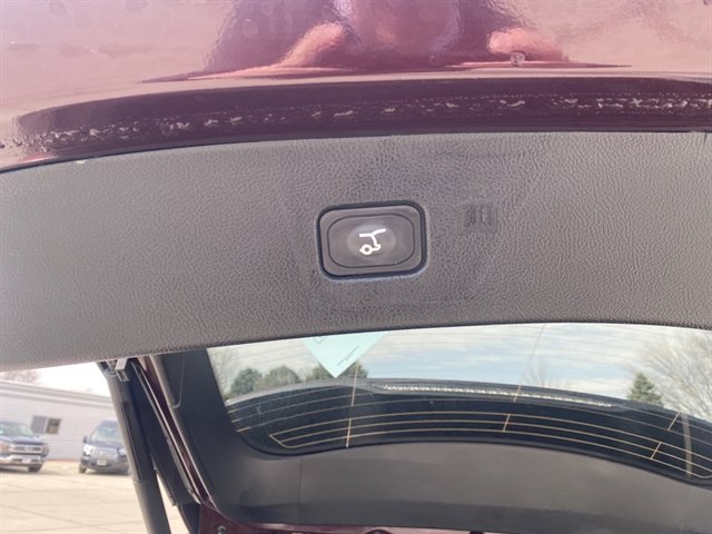 Used 2024 Ford Edge SEL w/ Convenience Package image 14