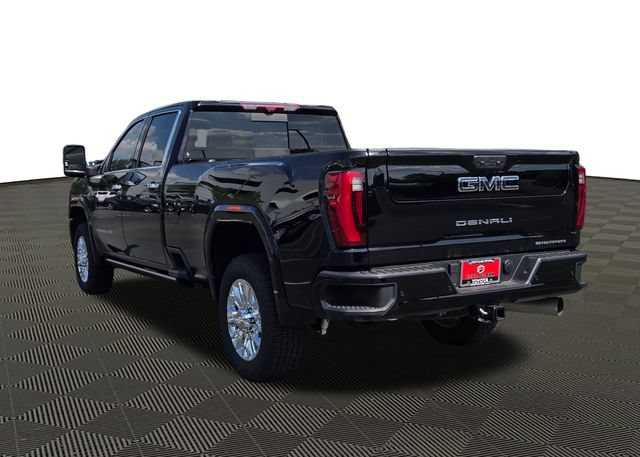 Used 2024 GMC Sierra 3500 Denali Ultimate AWD/4WD image 6