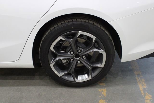 Used 2023 Chevrolet Malibu LT image 36