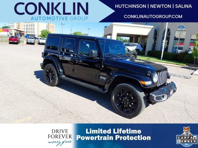 Used 2023 Jeep Wrangler Unlimited Sahara w/ Cold Weather Group AWD/4WD image 1