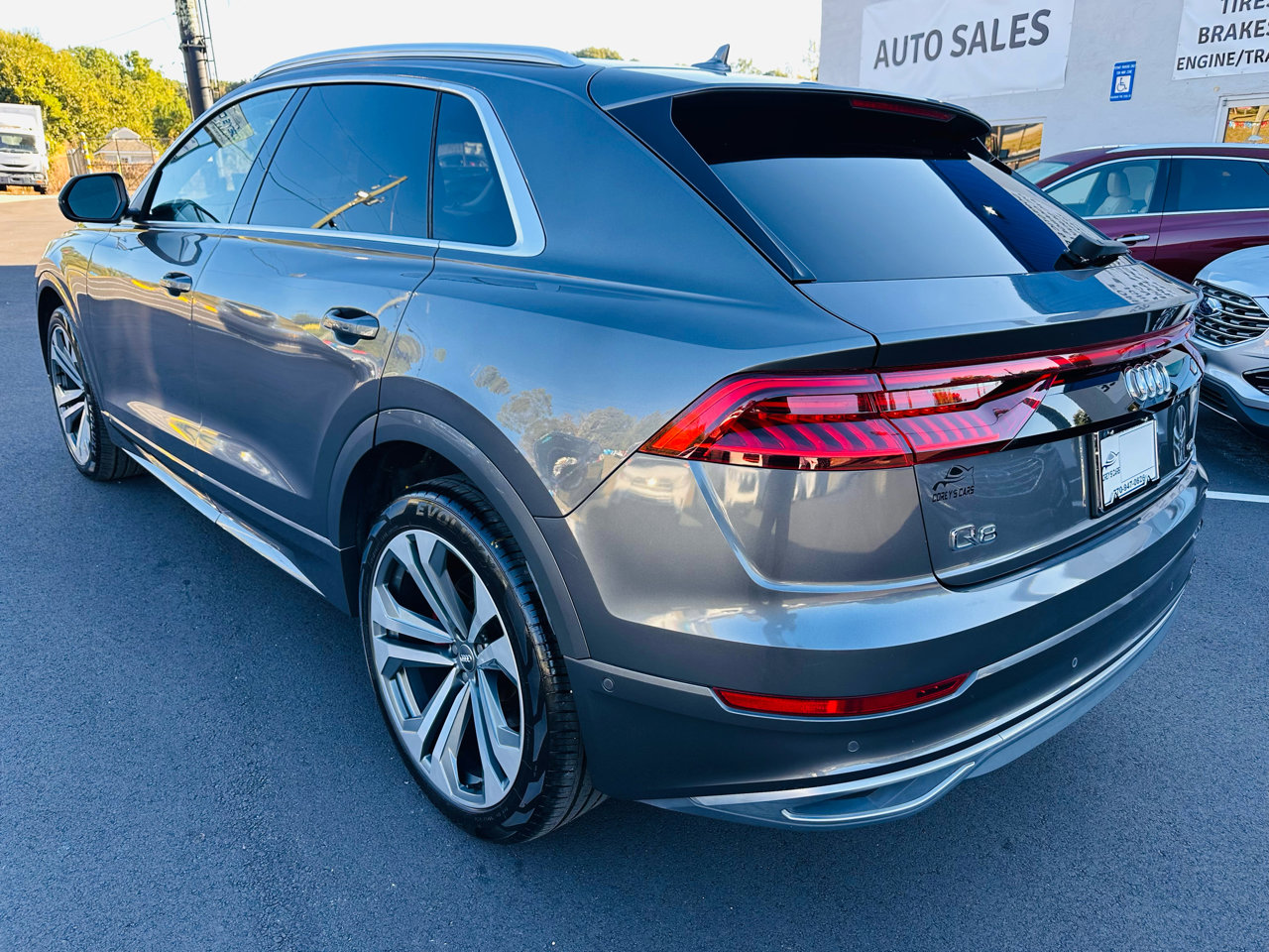 Used 2019 Audi Q8 Prestige image 3