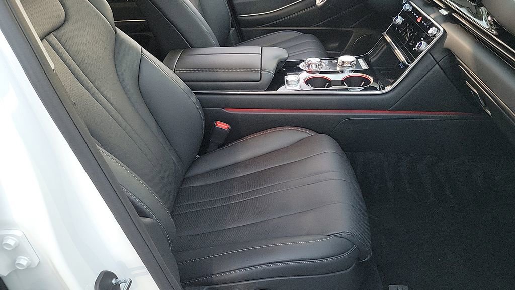 Used 2025 Genesis GV80 2.5T Standard image 39