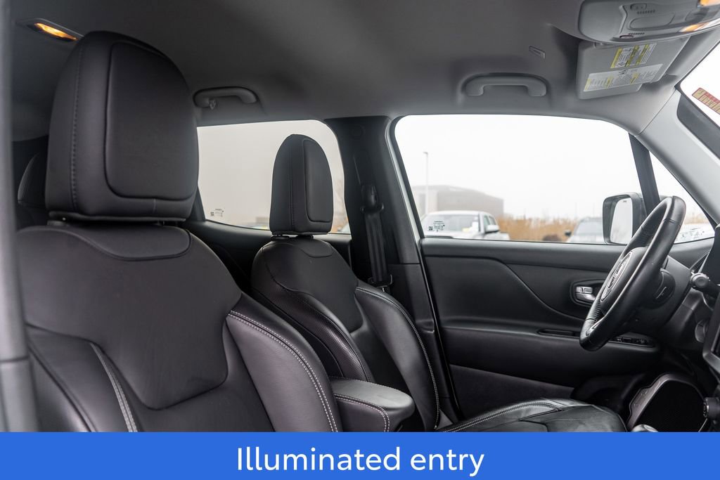 Used 2023 Jeep Renegade Limited AWD/4WD image 12