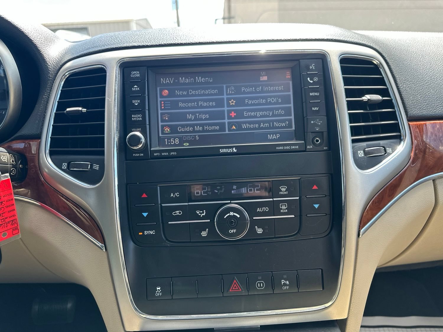 Used 2011 Jeep Grand Cherokee Limited AWD/4WD image 49