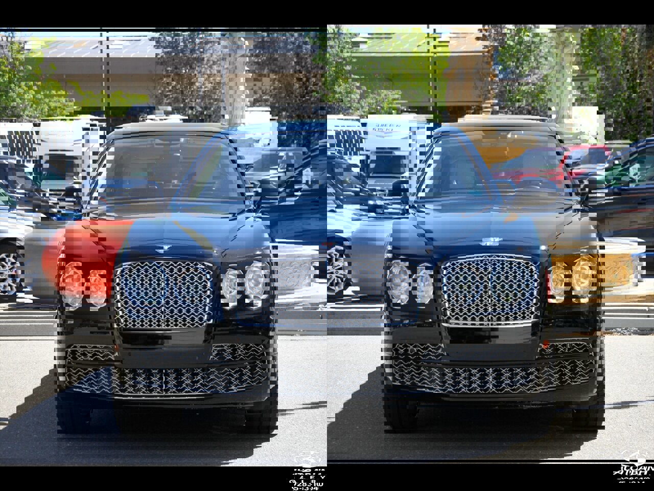 Used 2015 Bentley Flying Spur V8 image 2