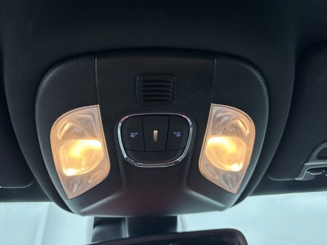 Used 2024 Jeep Compass Limited image 29