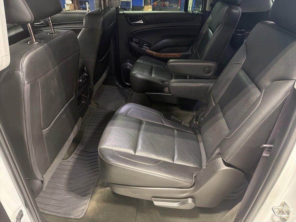 Used 2017 Chevrolet Suburban Premier image 6