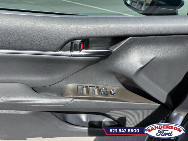Used 2024 Toyota Camry XSE FWD image 10