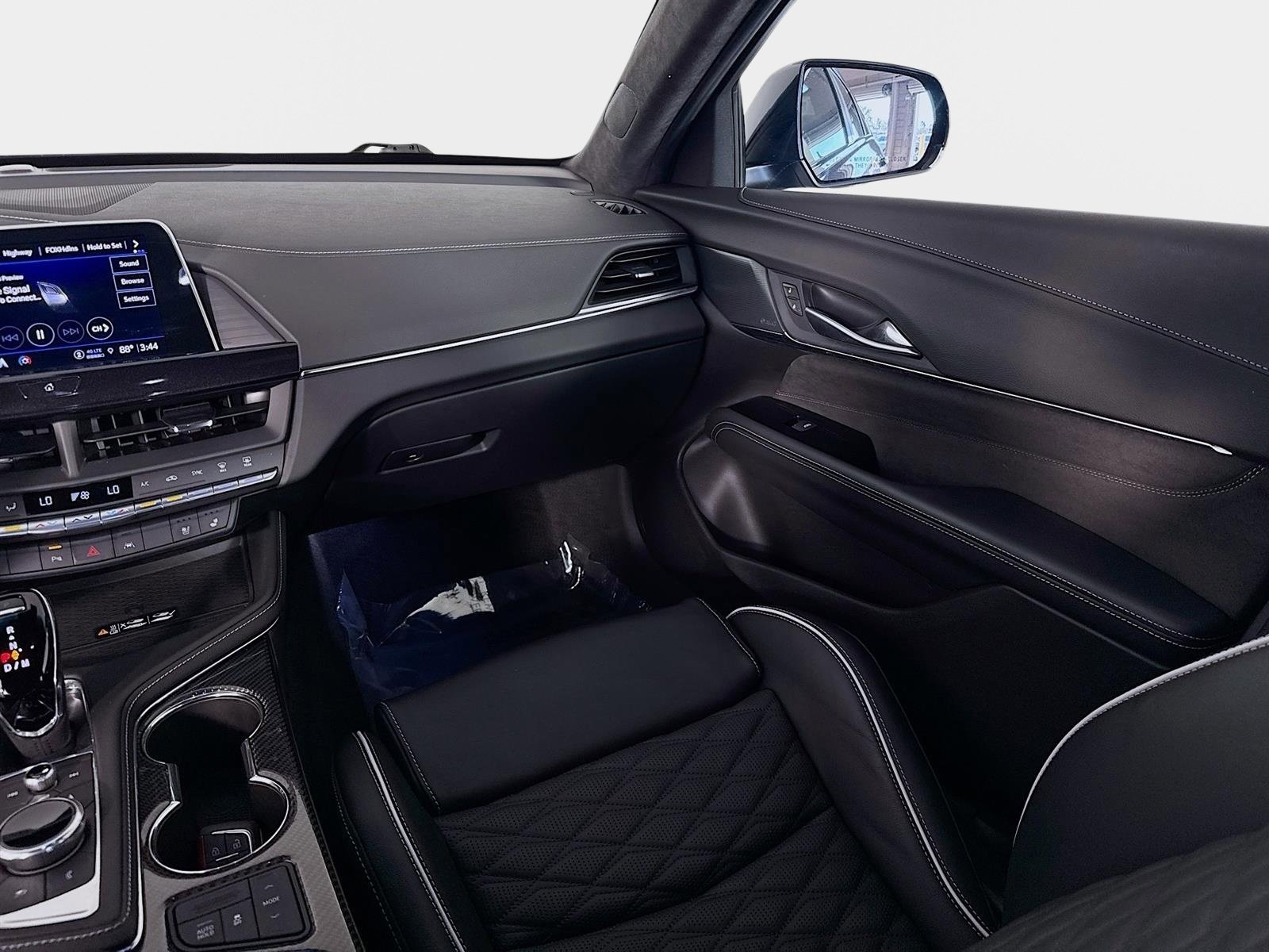 Used 2023 Cadillac CT4 V Blackwing w/ Driver Assist Package image 27