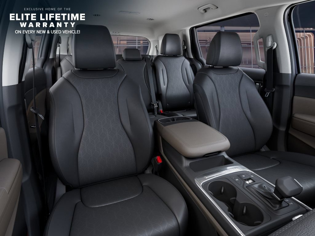 New 2026 Kia Carnival FWD image 16