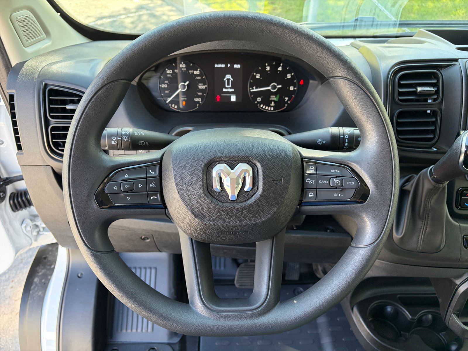 New 2027 RAM ProMaster 2500 w/ Convenience Group FWD image 12