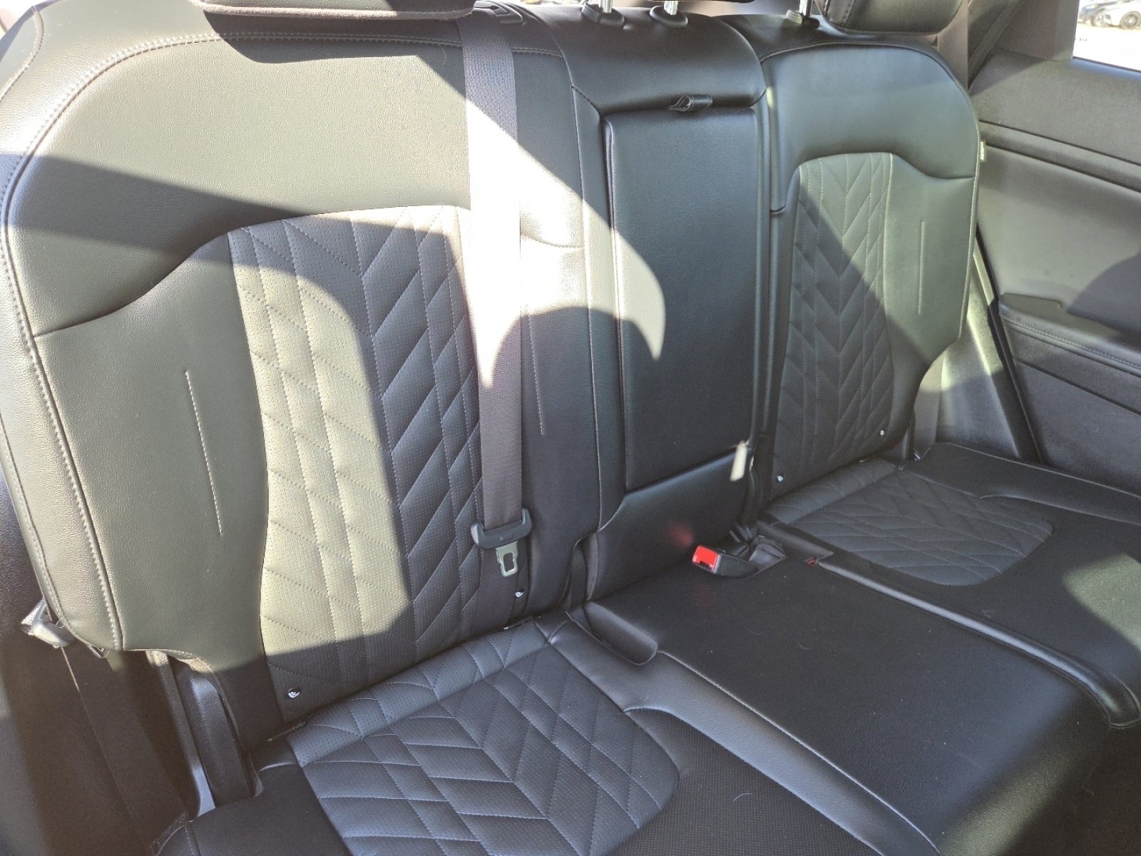 Used 2025 Kia Sportage X-Line w/ Premium Package image 22