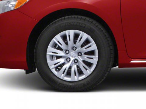 Used 2012 Toyota Camry LE FWD image 11