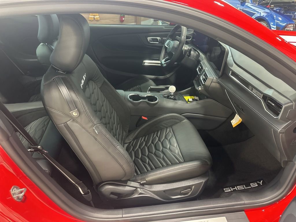 New 2025 Ford Mustang GT Premium w/ GT Performance Package image 8