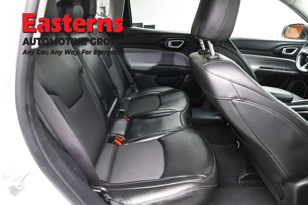 Used 2022 Jeep Compass Latitude w/ Convenience Group FWD image 22