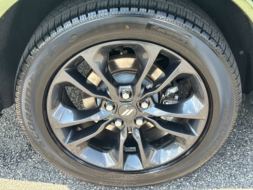 Used 2021 Dodge Durango R/T w/ Blacktop Package AWD/4WD image 19