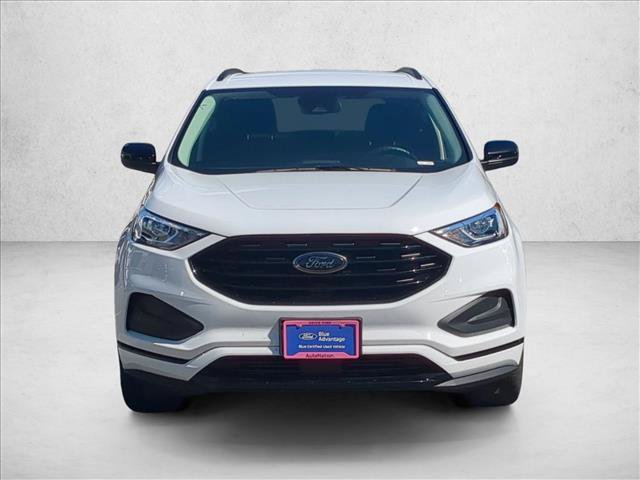 Used 2024 Ford Edge SE w/ Black Appearance Package AWD/4WD image 2