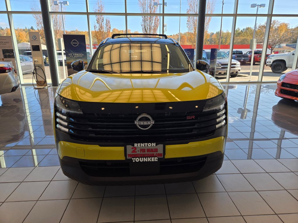 New 2026 Nissan Kicks SR w/ Cold Weather Package AWD/4WD image 2