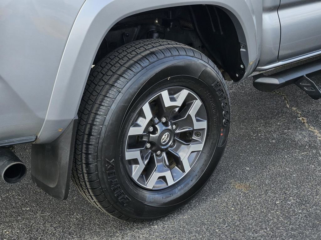 Used 2023 Toyota Tacoma SR5 image 9
