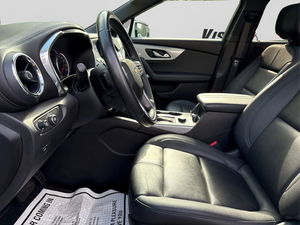Used 2022 Chevrolet Blazer LT image 9