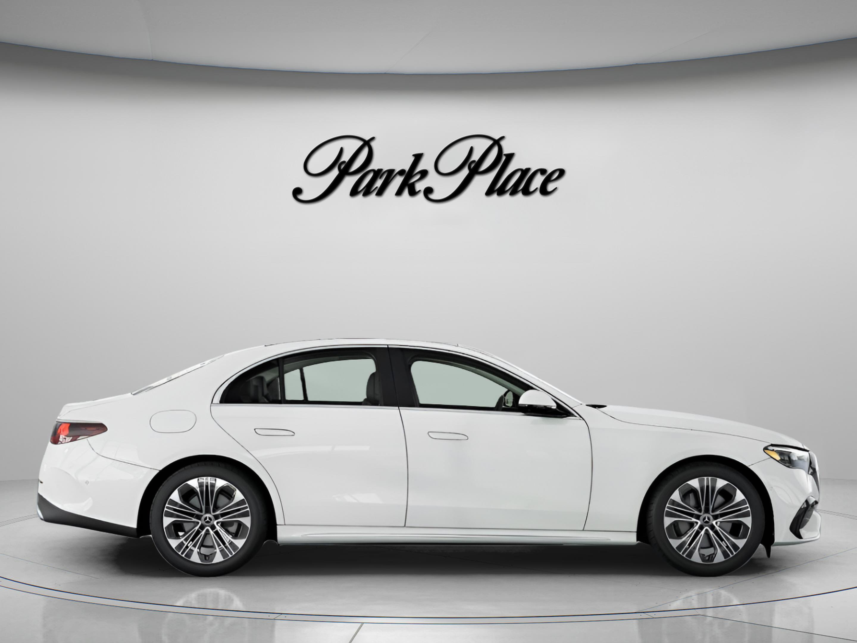 Used 2026 Mercedes-Benz E 350 4MATIC Sedan image 25