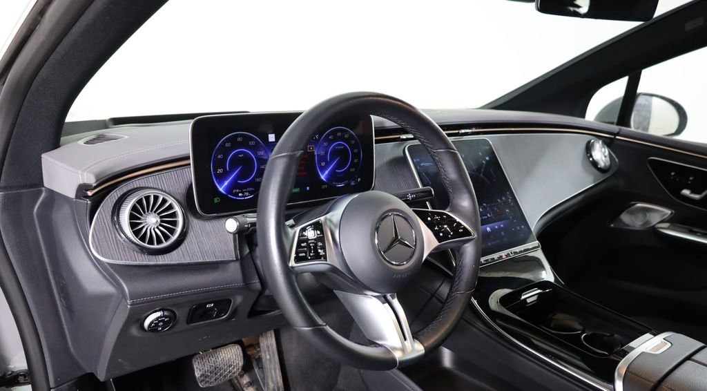 Used 2024 Mercedes-Benz EQE 350+ 4MATIC Sedan image 26