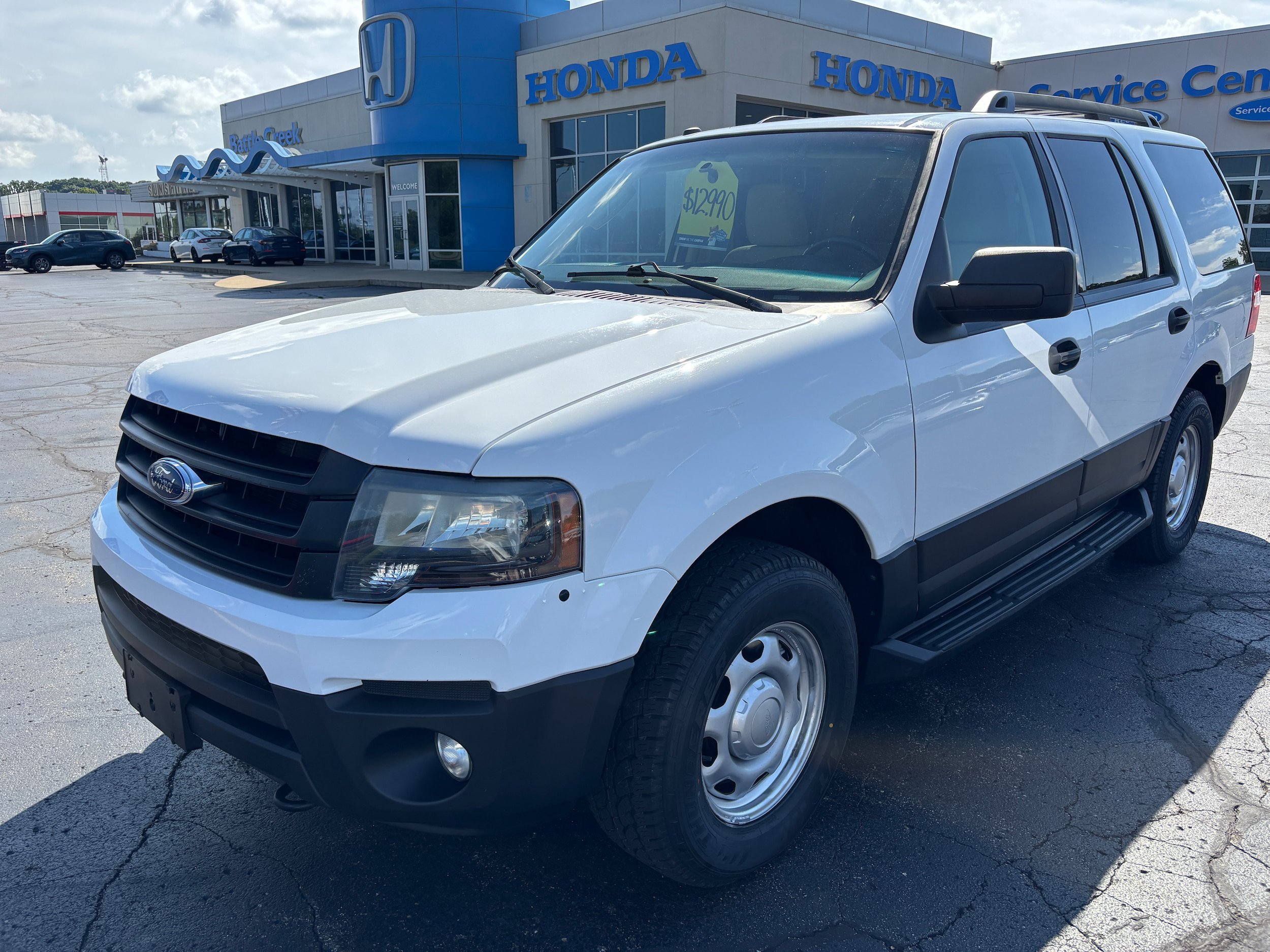 Used 2016 Ford Expedition XL AWD/4WD image 4