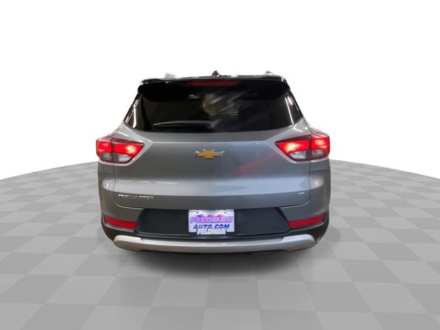 Used 2023 Chevrolet TrailBlazer LT w/ Convenience Package FWD image 9