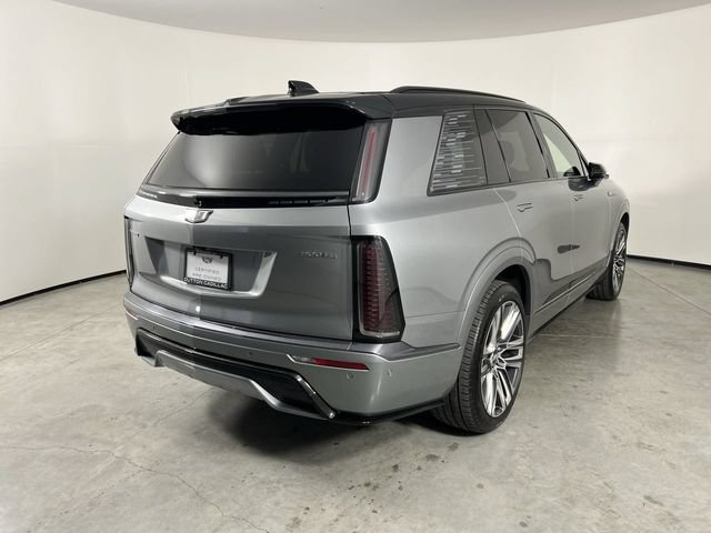 Certified 2026 Cadillac Vistiq Luxury w/ LPO, Floor Liner Package AWD/4WD image 8
