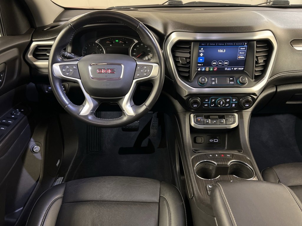Used 2021 GMC Acadia SLT w/ Elevation Edition image 8