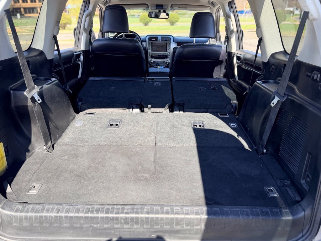 Used 2018 Lexus GX 460 Premium w/ Premium Package AWD/4WD image 40