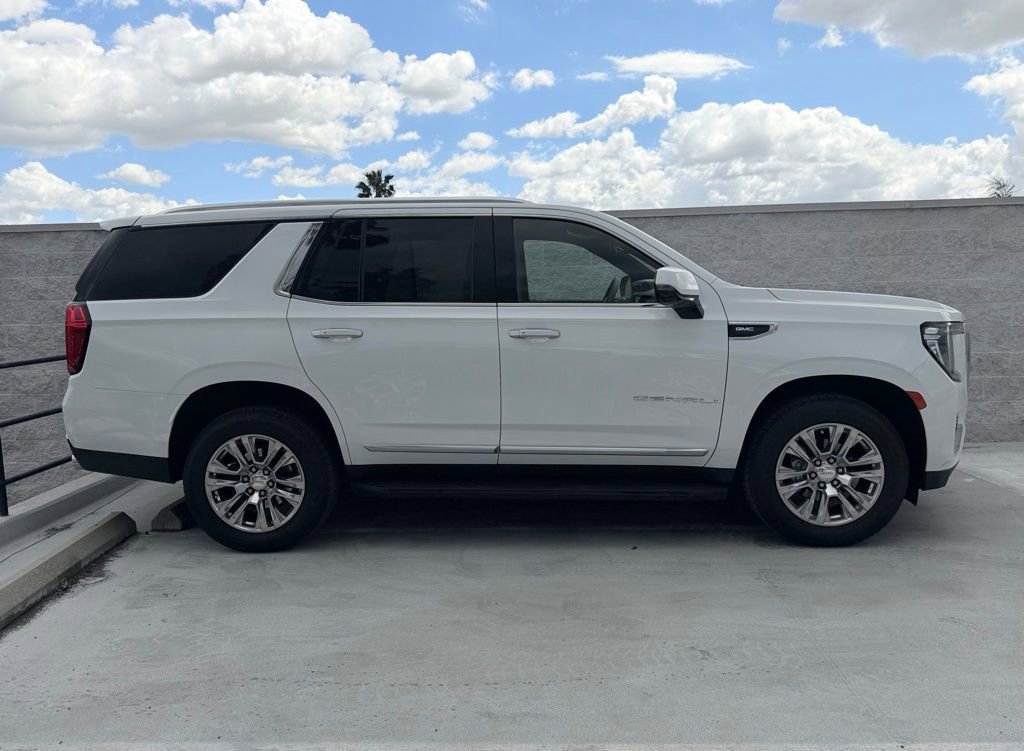Used 2021 GMC Yukon Denali AWD/4WD image 3