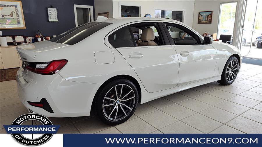 Used 2021 BMW 330i xDrive Sedan w/ Premium Package AWD/4WD image 2