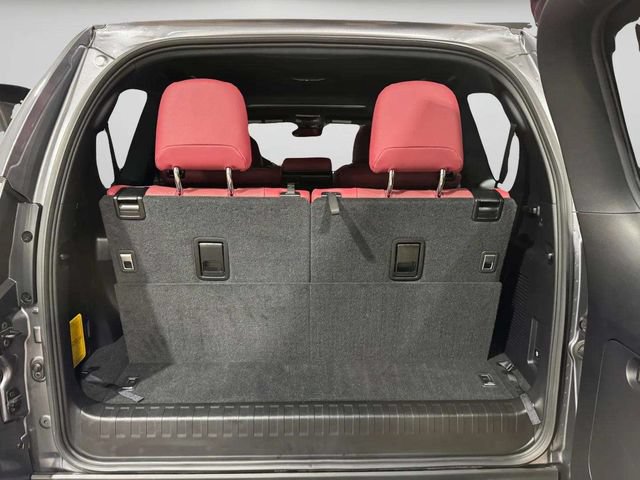 Certified 2023 Lexus GX 460 Premium w/ Premium Package AWD/4WD image 33