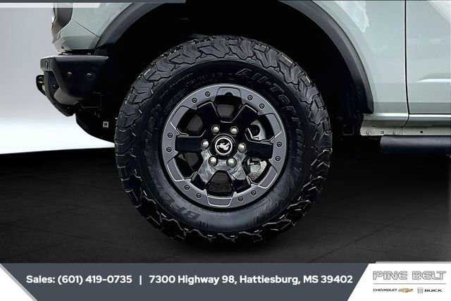 Used 2022 Ford Bronco Badlands image 7