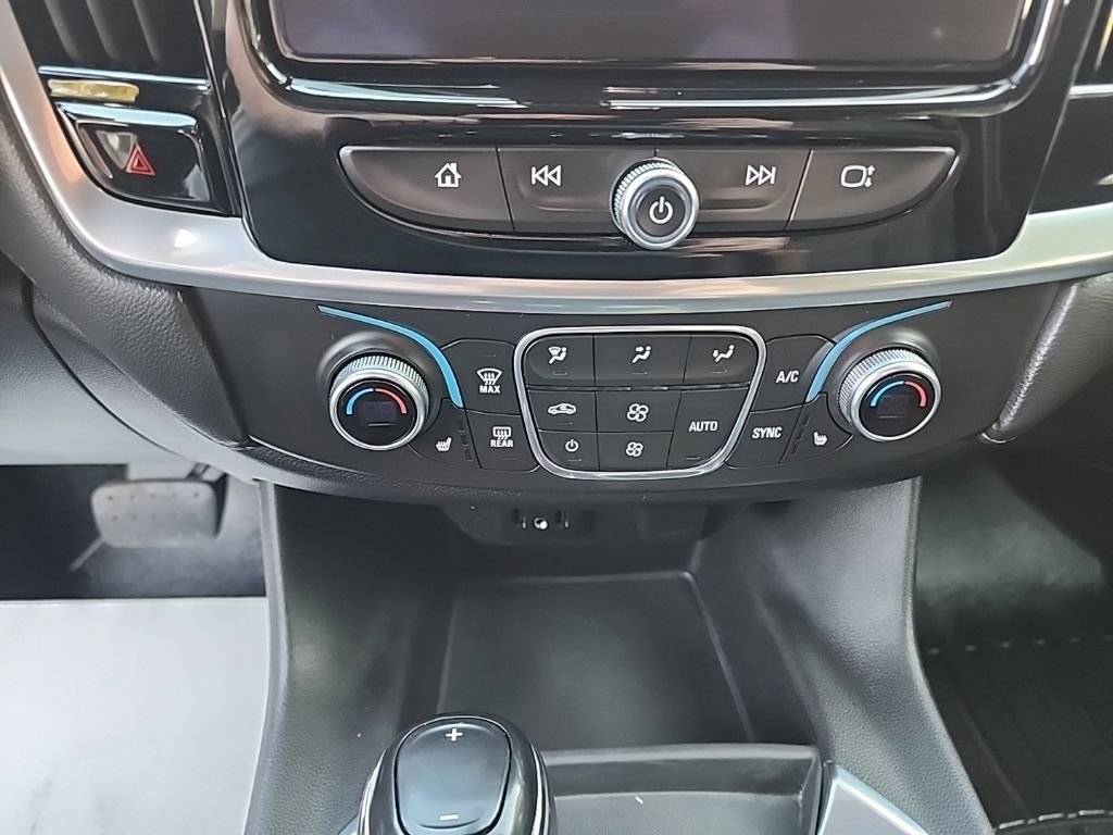 Used 2018 Chevrolet Traverse LT AWD/4WD image 22