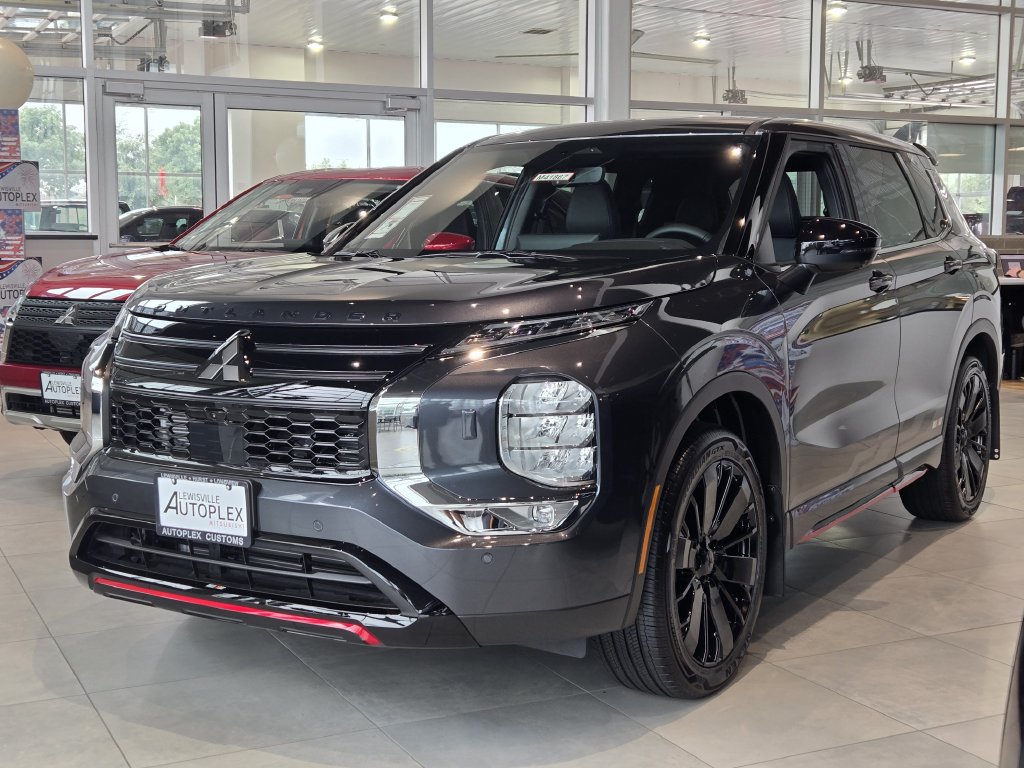 New 2026 Mitsubishi Outlander LE AWD/4WD image 2