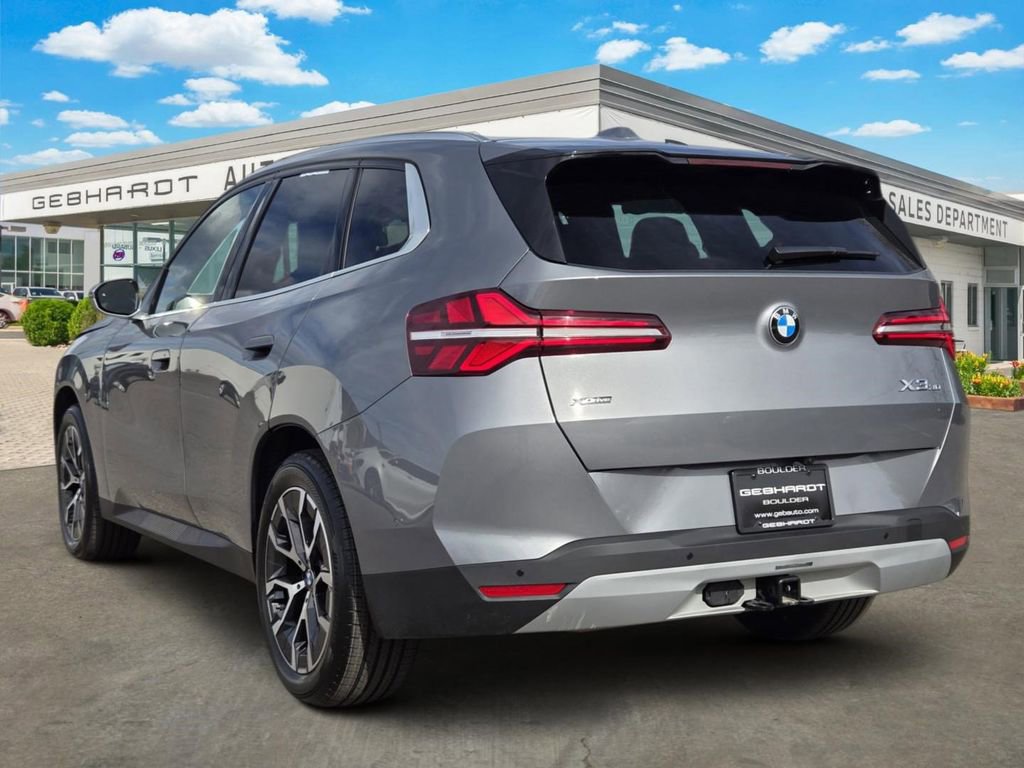 Certified 2025 BMW X3 xDrive30i w/ Premium Package image 8