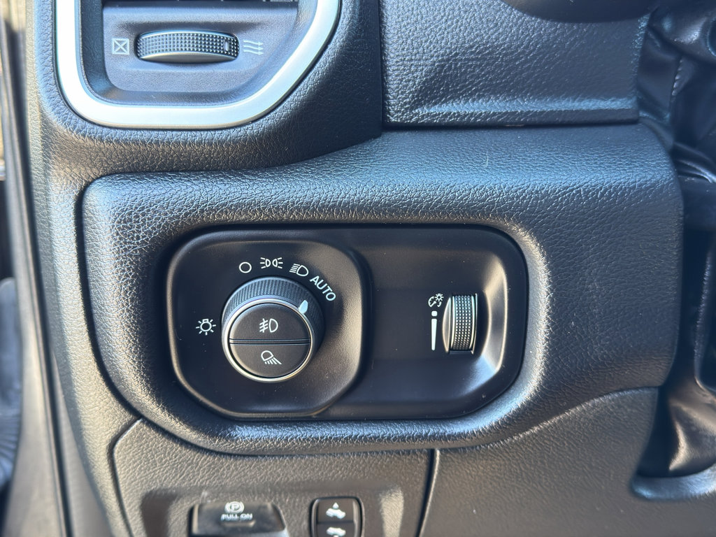 Used 2022 RAM 1500 Big Horn image 16