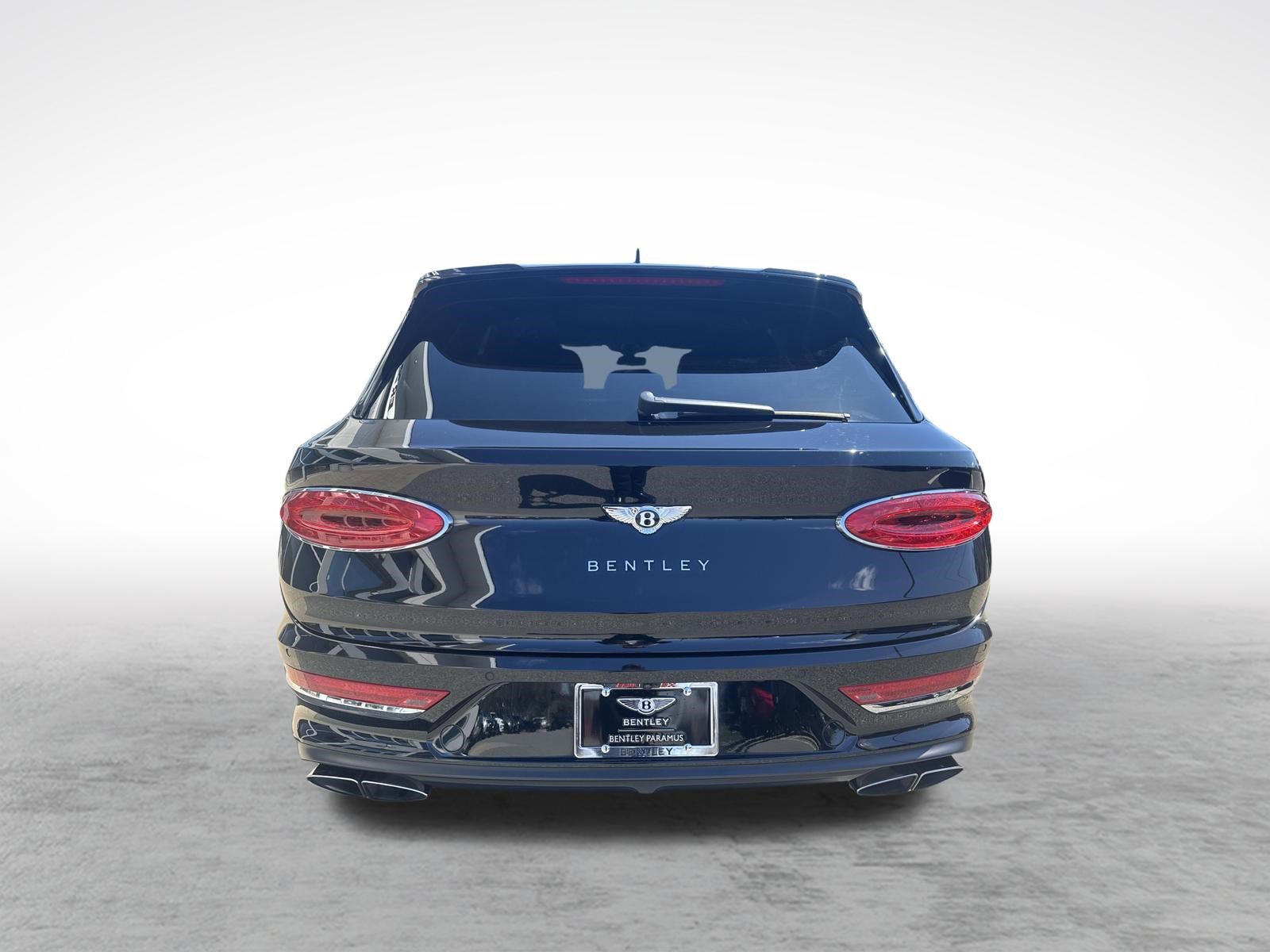 Used 2021 Bentley Bentayga image 9