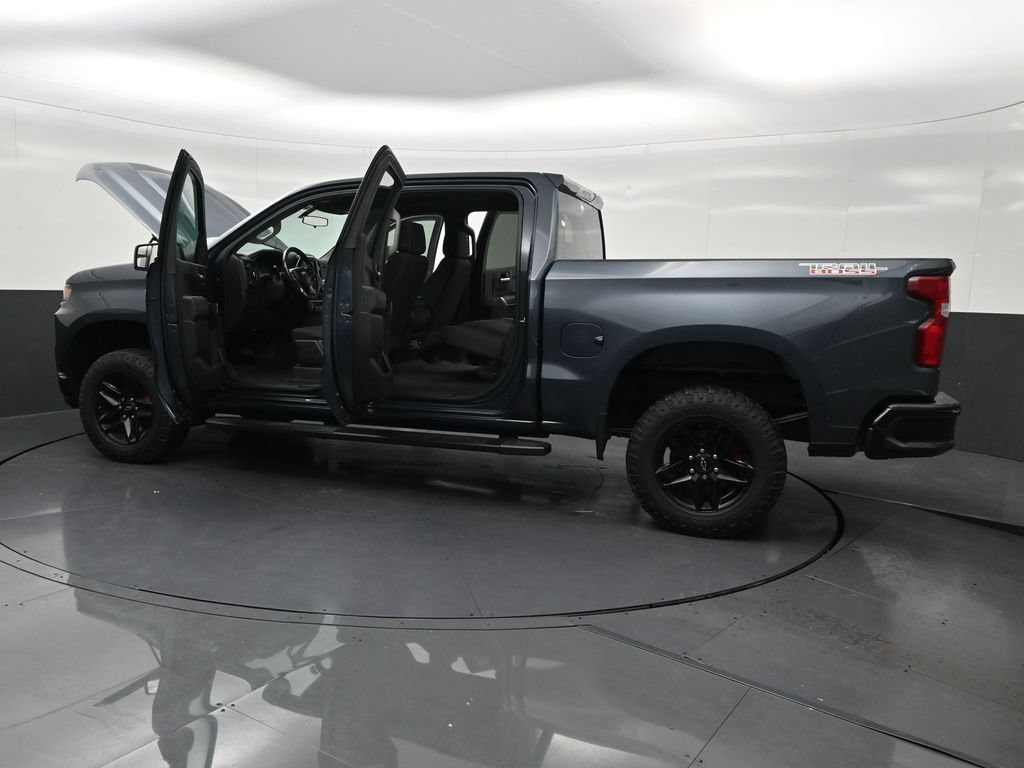 Used 2020 Chevrolet Silverado 1500 Custom Trail Boss w/ Custom Convenience Package AWD/4WD image 35